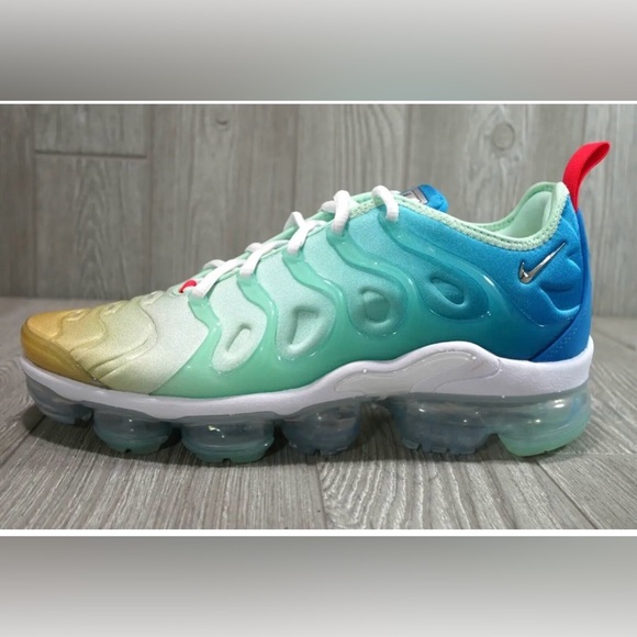 Nike Air Vapormax Plus Sneakers Blue & Green splashed with bit of yellow 🔥🔥🥰 - Picture 1 of 16